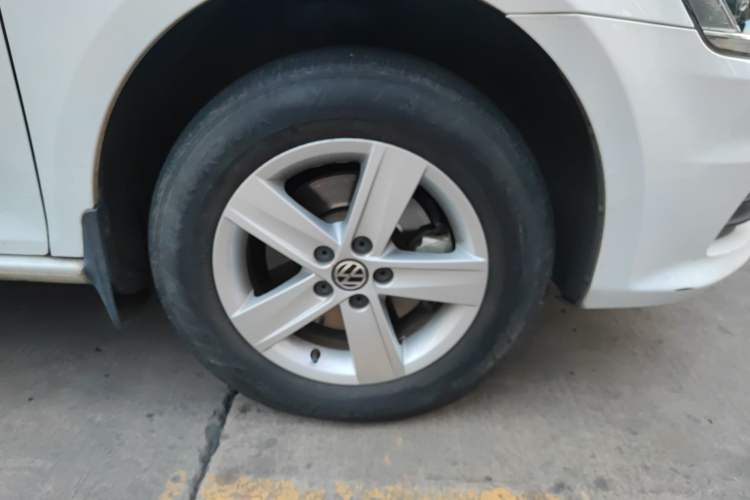 Used Volkswagen Bora 2013 1.6L Automatic Fashion Model
