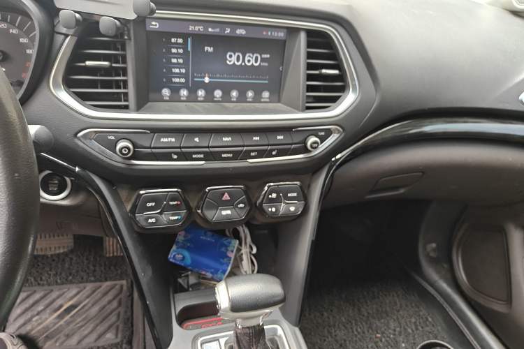 Used GAC Trumpchi GS4 2015 200T G-DCT Luxury Edition