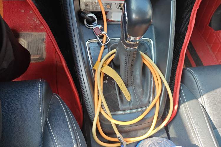 Used MG ZS 2018 1.5L Automatic Luxury Edition China V Standard Gear Lever