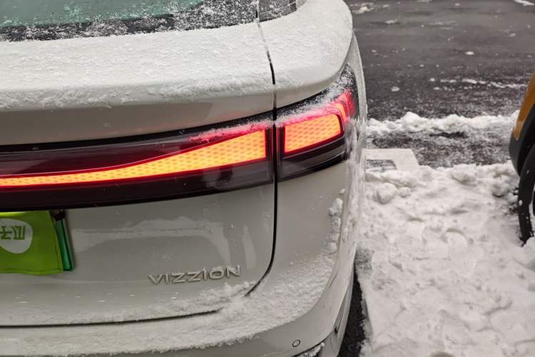 Used Volkswagen ID.7 VIZZION 2024 AIR model
