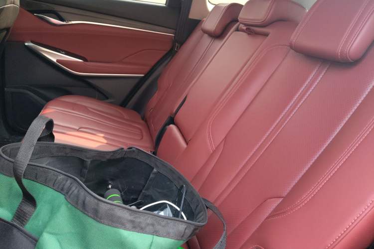 Used CHANGAN CS75 PLUS 2020 2.0T Automatic Pilot Version Left Rear Seat