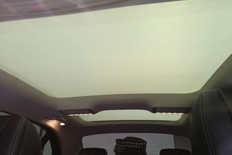 Used Mercedes-Benz C-Class 2021 C 260 L Sport Edition Headliner