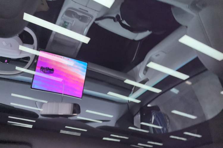 Used ONVO L60 2024 60 kWh Rear-Drive Version
