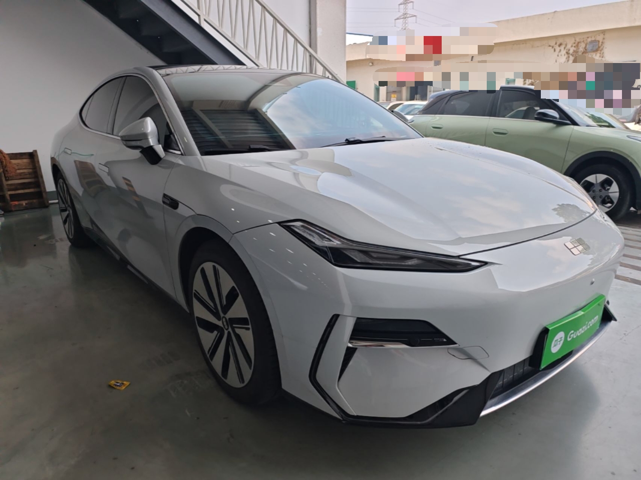 Geely Galaxy E8 2024 550 km Range Rear-Drive MAX — снимка 3