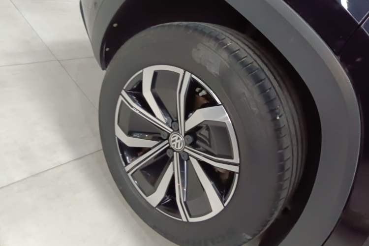 Used Volkswagen Teramont X 2020 Facelifted 330TSI Two-Wheel-Drive Luxury Edition
