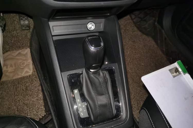 Used Skoda Kamiq 2018 1.5L Automatic Comfort Edition China V Standard Gear Lever