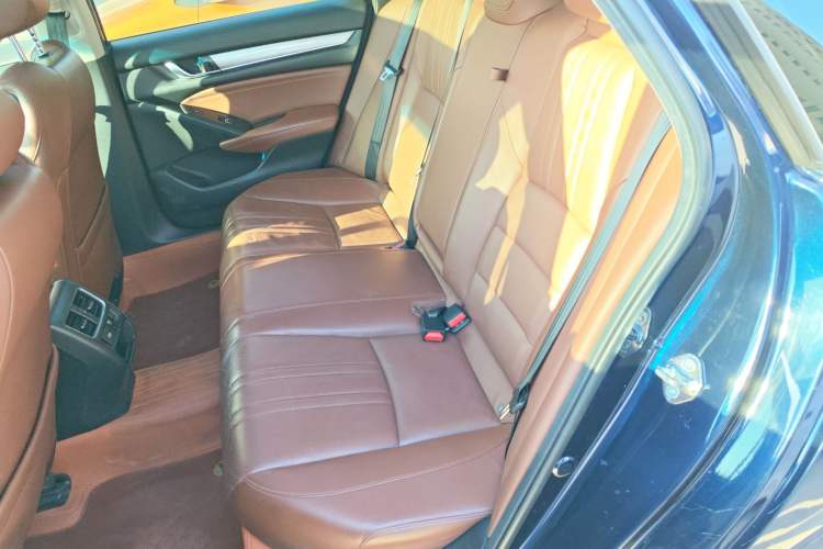 Used Honda Inspire 2019 Rui·Hybrid 2.0L Jing Shang Edition China VI
