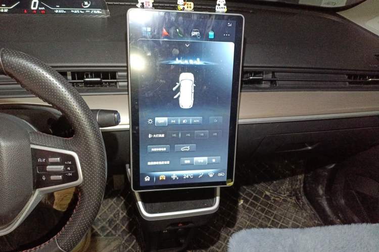 Used NETA V 2021 Long-Range Entertainment Edition Upgrade Model Audio And AC Panel