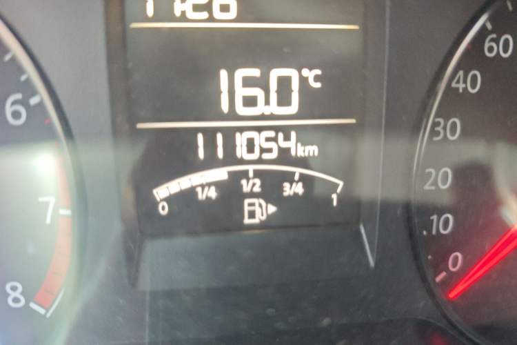 Used Volkswagen Polo 2014 1.4L Manual Fashion Edition