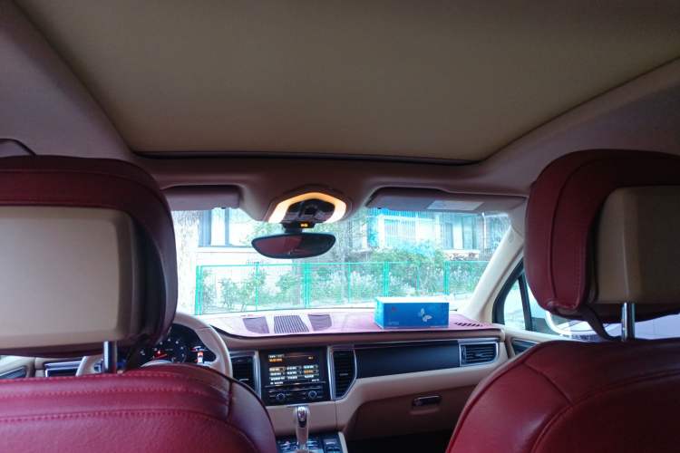 Used Porsche Macan 2014 Macan 2.0T Headliner