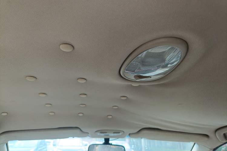 Used Buick Excelle 2013 1.5L Automatic Classic Model Headliner