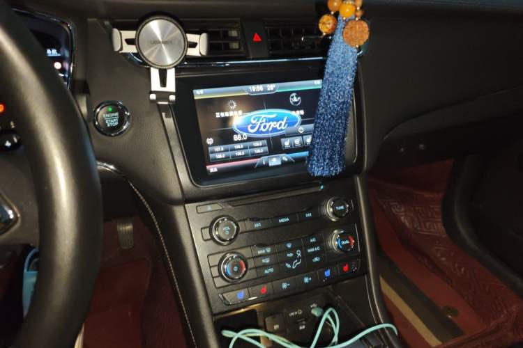 Used Ford Taurus 2015 EcoBoost 245 Fashion Edition
