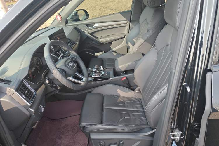 Used Audi Q5L 2023 40T Luxury Dynamic Model