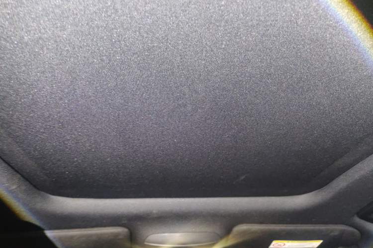 Used Lincoln MKC 2018 2.0T Two-Wheel Drive Deluxe Edition