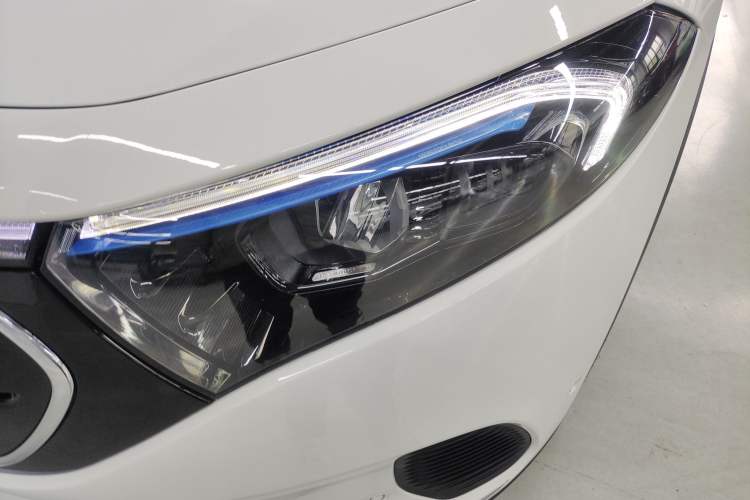 Used Mercedes-Benz EQA 2023-Year Restyled EQA 260 Left Front Headlight