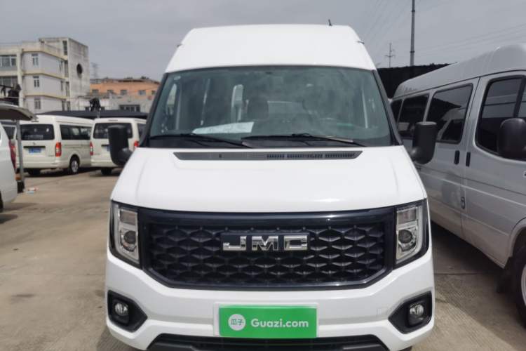 Used JMC Fushun 2023 2.0T Manual Mid-Drive Mid-Roof Commercial Multi-Purpose 7-Seater Passenger Vehicle