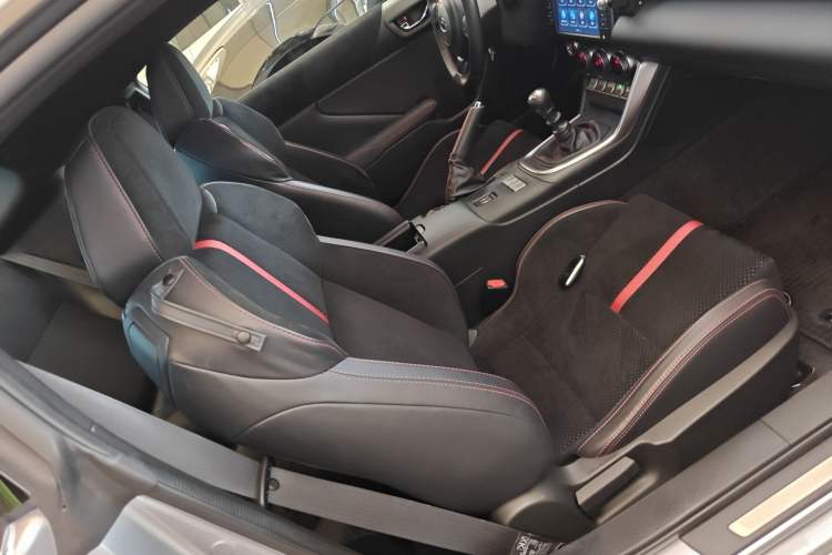 Used Subaru BRZ 2022 2.4L Manual Version Right Front Seat