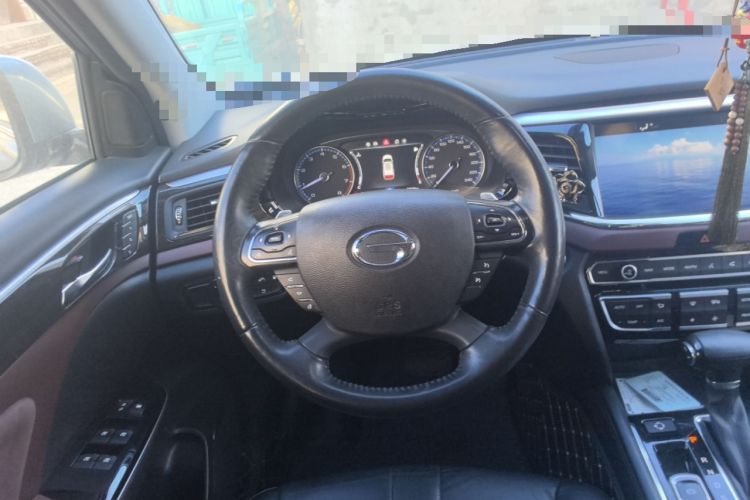 Used GAC Trumpchi GS8 2017 320T Two-Wheel Drive Luxury Smart Connectivity Version (7 Seats)
