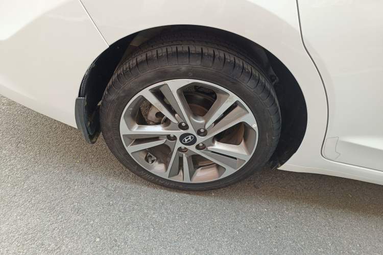 Used Hyundai Elantra (6th Generation / Lingdong) 2016 1.6L Automatic ZhiXuan – Elite Version