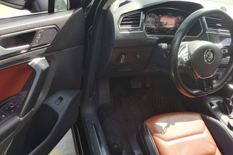 Used Volkswagen Tiguan 2017 330TSI All-Wheel-Drive Innovation Model