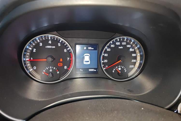 Used Kia kx1 Stonic 2021 1.4L CVT Sunroof Model