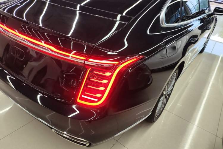Used Hongqi H9 2022 2.0T Smart Connect Flagship Edition