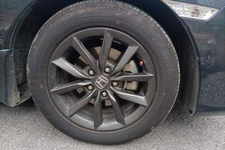 Used Honda Civic 2019 220TURBO Manual Jinkong Edition China V Emission Standard Right Front Wheel Hub