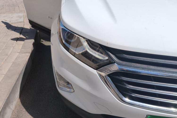 Used Chevrolet Equinox 2019 535T Automatic Chijie Edition China VI Right Front Headlight