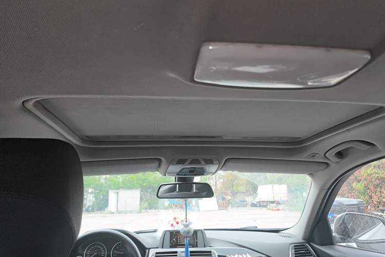 Used BMW 3 Series 2016 316i Fashion Model Headliner