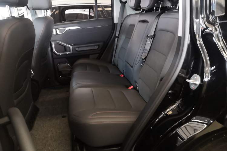 Used JETOUR Traveler 2023 1.5T Two-Wheel Drive Discovery PRO