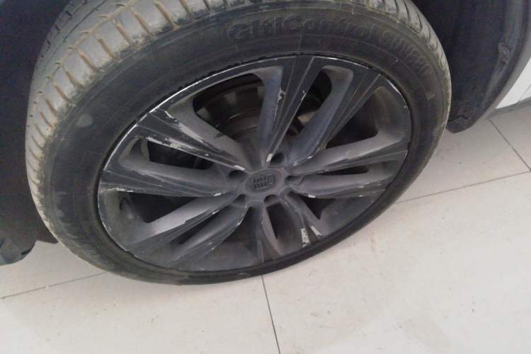 Used BYD Tang 2018 2.0T Automatic Smart Connect Prestige 7-Seater China V Standard