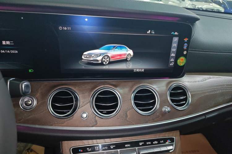 Used Mercedes-Benz E-Class 2020 Facelift E 300 L Stylish Edition Audio And AC Panel