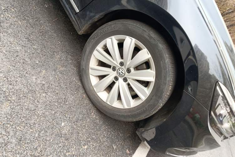 Used Volkswagen Passat 2020 330TSI Elite Edition China VI
