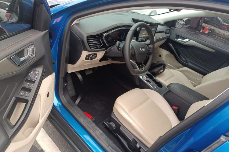 Used Ford Focus 2021 Sedan EcoBoost 180 Automatic Trendy Model