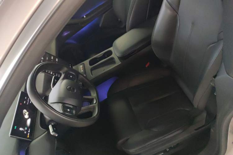 Used Nio ET5T 2024 75kWh Touring