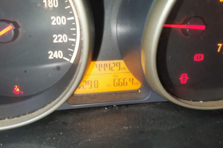 Used Brilliance H330 2013 1.5L Manual Luxury Model