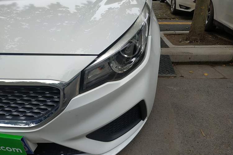 Used MG 3 2017 1.3L Manual Premium Comfort Edition Left Front Headlight
