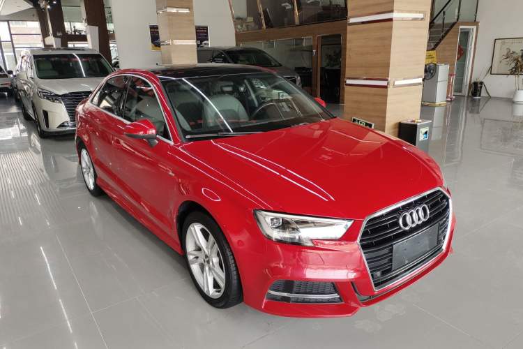 Used Audi A3 2019 Limousine 35 TFSI Fashion Edition China VI Emission Standard