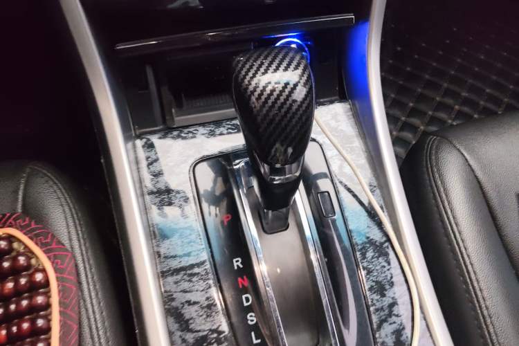 Used Honda Accord 2016 2.0L Comfort Edition Gear Lever