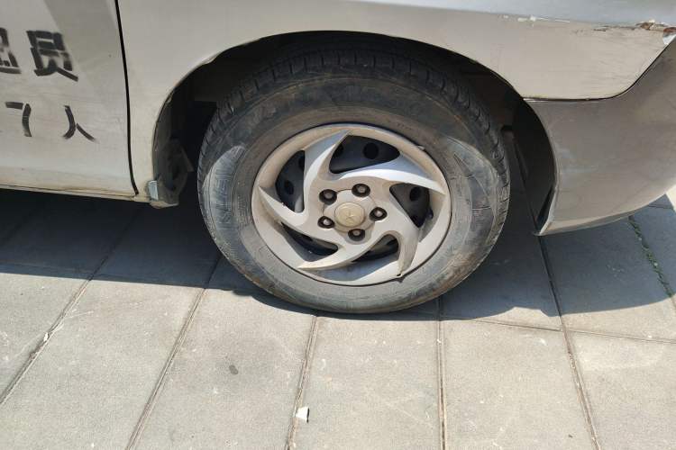 Used JAC Group Refine 2012 2.0L Timeless Edition HFC4GA3
