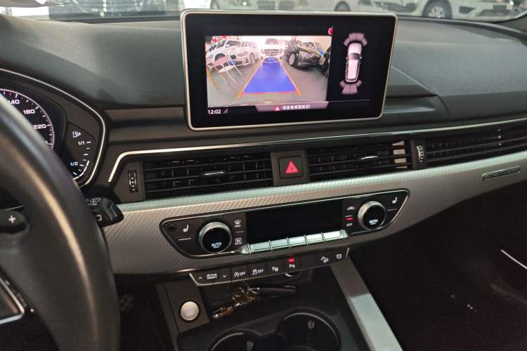 Used Audi A4 2017 45 TFSI allroad quattro Sport model Audio And AC Panel