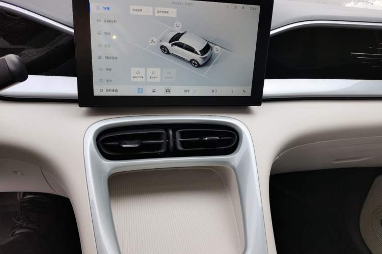 Used Geely Galaxy Geome 2025 310km Youth Edition Audio And AC Panel