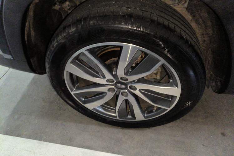 Used Geely Auto Haoyue 2022 1.8TD Automatic Prestige 7-Seater Right Rear Wheel Hub