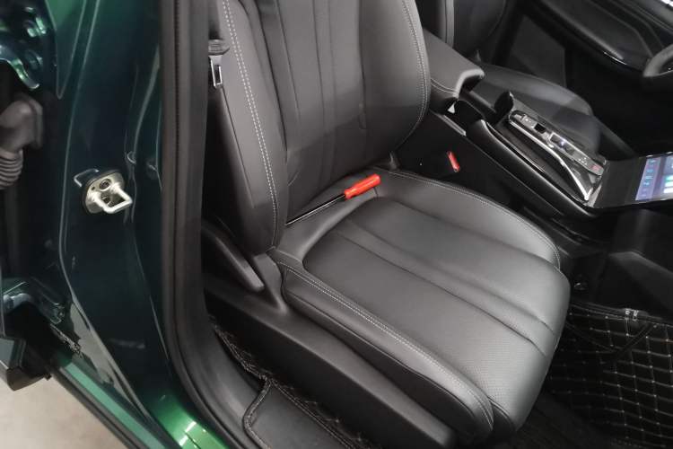 Used Dongfeng Aeolus Mage 2023 1.5T Luxury Edition
