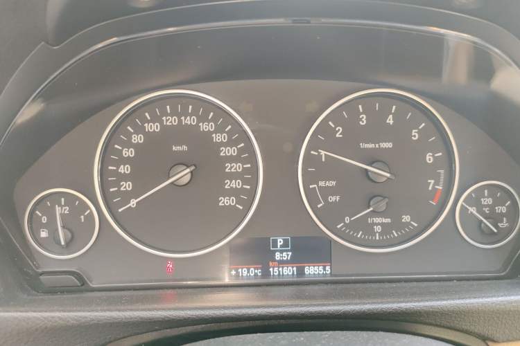 Used BMW 3 Series 2014 320Li Fashion Model