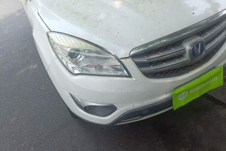 Used CHANGAN CS35 2016 1.6L Manual Luxury Model China V Standard
