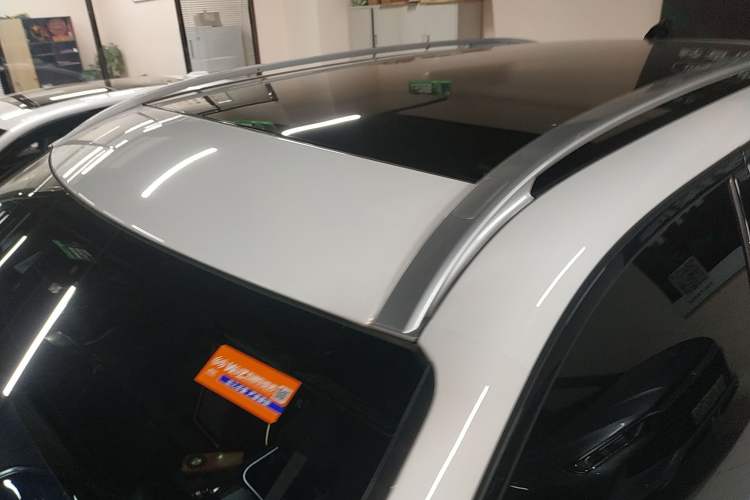 Used Land Rover Discovery Sport New Energy 2021 P300e Performance Tech Edition
