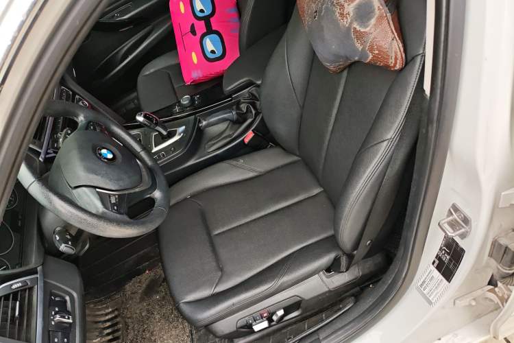 Used BMW 3 Series 2016 316Li Fashion Model
