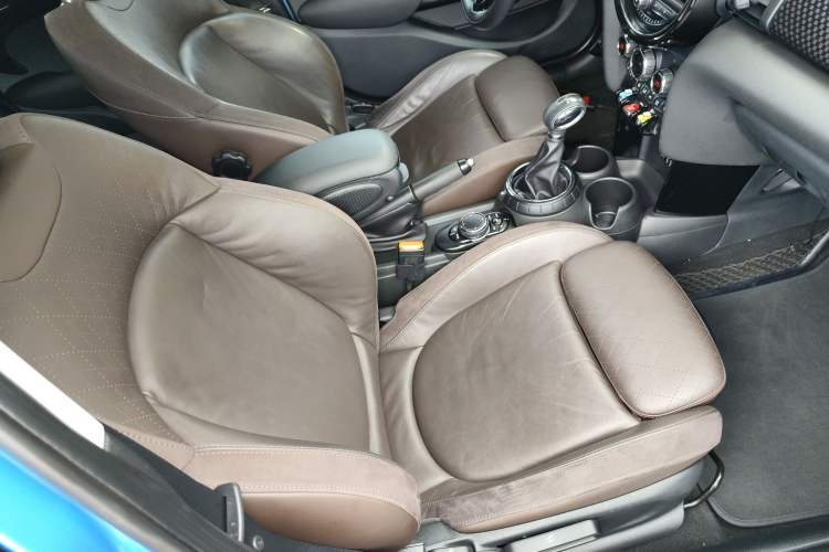 Used MINI MINI 2015 2.0T COOPER S Five-Door Edition