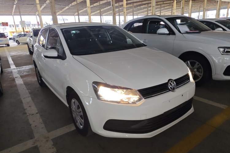 Used Volkswagen Polo 2016 1.4L Automatic Trendy Model
